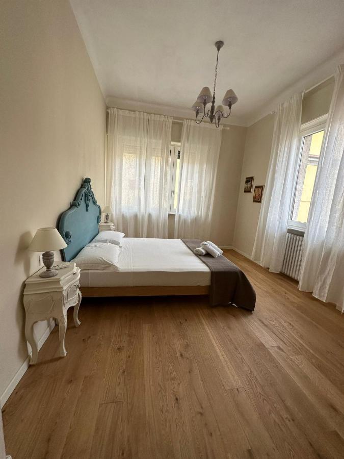 I Santi Apartments Лука Екстериор снимка